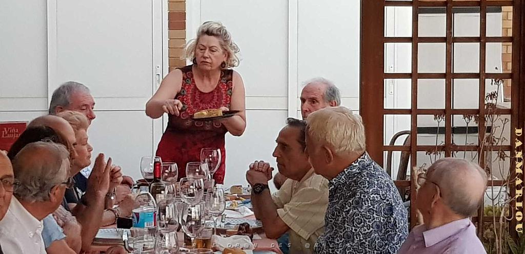 HOMMAGE A N.D. DE SANTA CRUZ A DALIAS DU 7 AU 10 JUIN 2019 (727) REPAS CHEZ ANGE AVANT LE DEPART .jpg